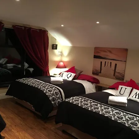 Douglas Bed & Breakfast